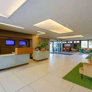 Novotel Am Messezentrum Szálloda